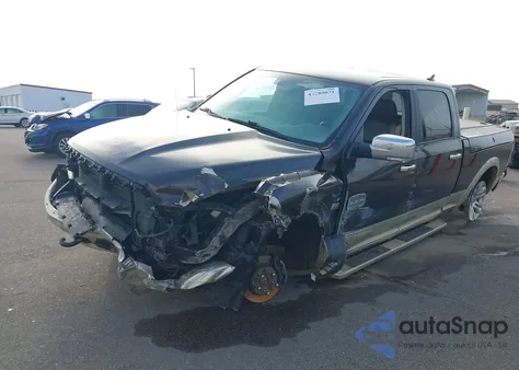 2017 Ram 1500 Longhorn 4X4 6'4 Box z USA, uszkodzony, nr VIN 1C6RR7WT8HS575316